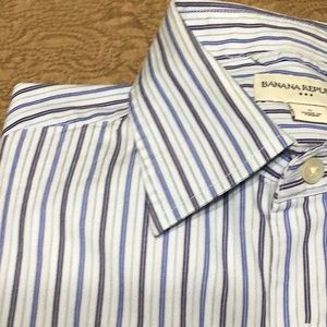 Banana Republic men’s cotton shirt